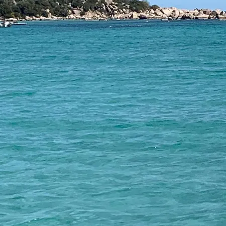 Costa Nera Santa Giulia Apartment