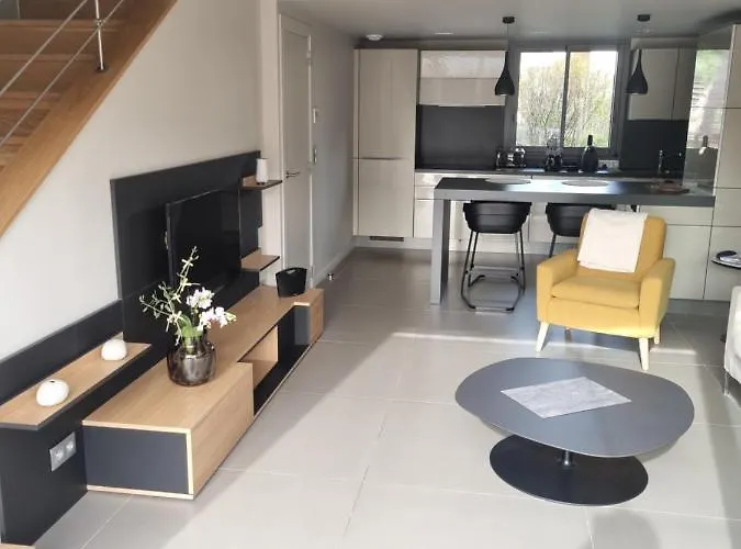 Apartment Costa Nera Santa Giulia